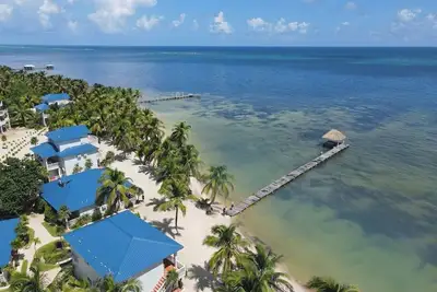 Image de \"Casa De Joy\" Upper Floor @ Sapphire Beach Resort