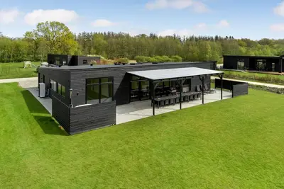 Image de Belle maison à Glesborg avec sauna
