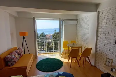 Image de Cozy Lake View Apartment