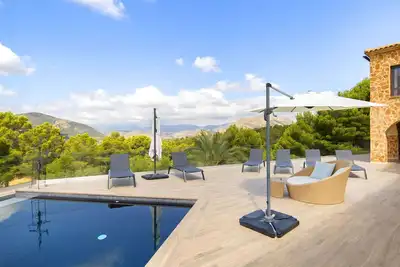 Image de Belle maison de vacances privée avec climatisation, Wifi, piscine privée, Tv, patio et parking