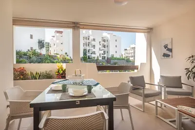 Image de Jardines - Tabor 1. 2 Pool View 1b