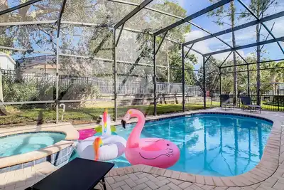 Image de Windsor Hills Mickey's Castle Villa, 2mi to Disney! ! Pool, Spa, Gameroom, Themed