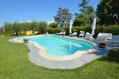 Image de Appartement א Marsciano Pיrouse avec piscine