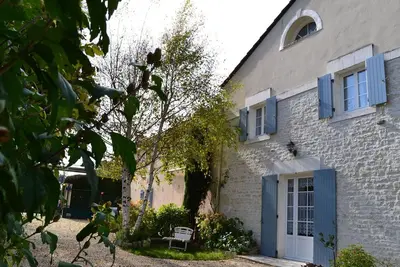 Image de Charmant gîte au bord de la rivière avec jardin et wifi