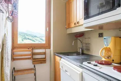 Image de Appartement avec vue sur piste, animaux admis, WiFi
