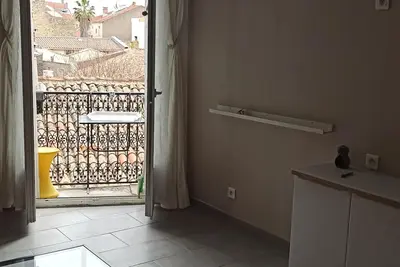 Image de Appartement De Caractere Lumineux Au Centre Ville