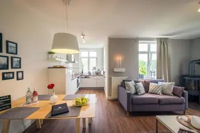 4th romantic feel-good apartment Löwenzahn - Gutshaus Krummin Usedom