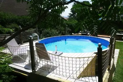 Image de Laurens vacation home with pool and large fireplace