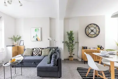 Image de Levi Suite by Koya Homes