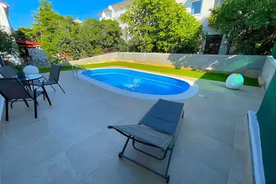 Image de Modern and well equiped apartment with a pool