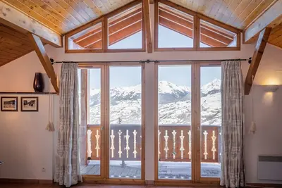 Image de Detached chalet (6p). 3 bedrooms and 2 bathrooms. In the centre of Vallandry, with a beautiful view