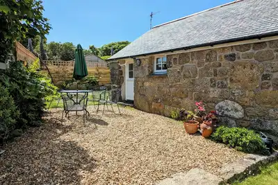 Image de Delightful barn conversion; your getaway to Pedn Vounder, Porthcurno, and Minack