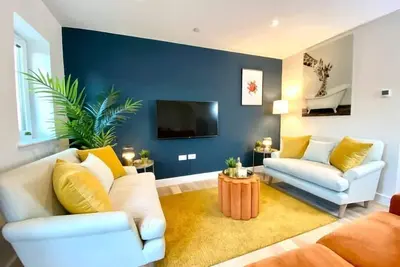 Image de Brand New 2 bedroom house - garden & parking +wifi