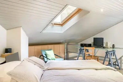 Image de Renovated bohemian loft apartment near Prague Castle