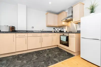 Image de City Centre Apartment - Digbeth  - Parking
