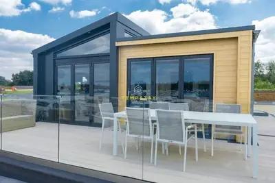Image de Luxury Lodge River Thames ❤ Beautiful Marina Views