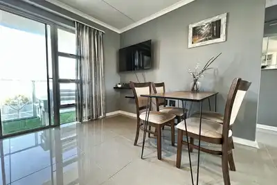 Image de Surfing Heaven Beach Security Estate 2-Beds flat- 50 meter from beach