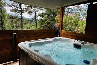 Image de New Sauna & Private Hot Tub Overlooking Pikes Peak