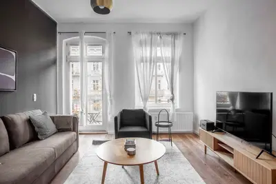 Image de Hip Prenzlauer Berg 2br nr Volkspark Friedrichshain, by Blueground