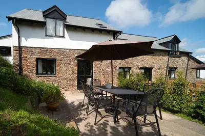 Image de Heron Cottage - Countryside cottage with a pool