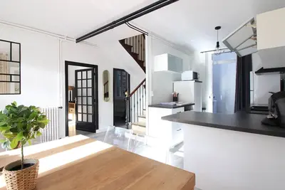 Image de Maison Confortable à La Bourboule, 130m², Jardin, Proche Centre et Thermes