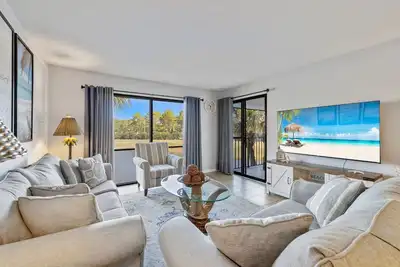 Image de Good Vibes Only at Edgewater Beach Resort Sleeps 8