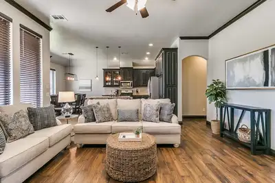 Image de Stunning View in the City (No Taxes)