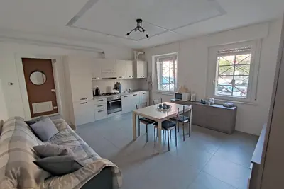 Image de Appartement de vacances \"Grey House Pavia vicino a ospedali\" avec A/C & Wi-Fi