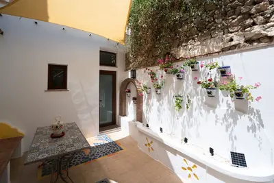 Image de Appartement de vacances \"Andalucía\" avec Patio, A/C & Wi-Fi