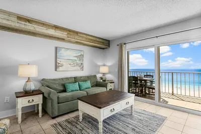 Image de Summit~Pcb~9th floor~ 1 bedroom 1. 5 bath~Tiki bar~Free Beach Chairs