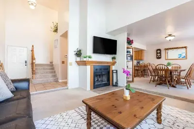 Image de Wasatch Grove - Prvt Hot Tub, Close to Resorts!