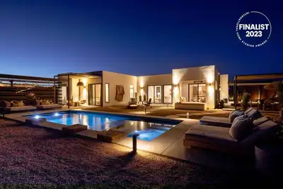 Image de Gated-Private, 5 acres, Desert Luxury Villa, Pool/Hot Tub, Small Weddings, ok!