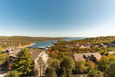 Image de Gorgeous Table Rock Views, 1 Mile to Silver Dollar City, Community Pool & Free Attraction Tickets