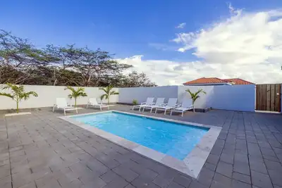 Image de Brand New 3br 2ba w/ Private Pool Near Palm Beach
