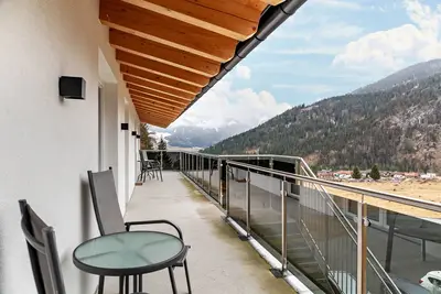Image de Appartement de vacances Daniel avec vue sur les montagnes, balcon et Wi-Fi.