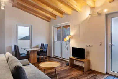 Image de Appartement de vacances Grubig avec vue sur les montagnes, balcon et Wi-Fi.