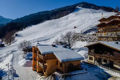 Image de Maison avec bien-ĂŞtre au pied des pistes