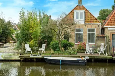 Image de Belle maison à Heeg avec jardin