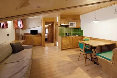 Image de Appartement \"Casa San Marco N 10\" avec vue sur les montagnes, jardin et Wi-Fi.