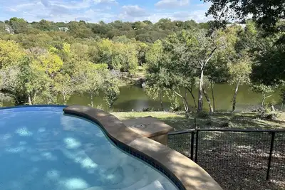 Image de San Gabriel River Retreat Waterfront Panoramic View Private Pool Outdoor Living!