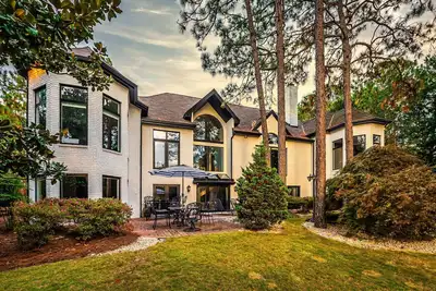 Image de Abbey Manor on Pinehurst #6- Golf Views -Sleeps 24