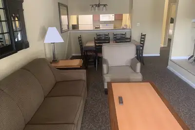 Image de W'burg top-rated resort. 4bdr. Pools, tennis, game room, great value, near Busch