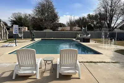 Image de Anita’s Home, private pool and hot tub.