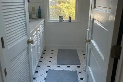 Image de Walk To Wayne- With all its Small Town Charm