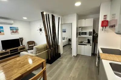 Image de Cristal House 250 meters from Monte Gordo beach