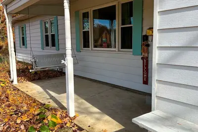 Discover Decatur in this 3 Br 2 Ba Weekend Getaway
