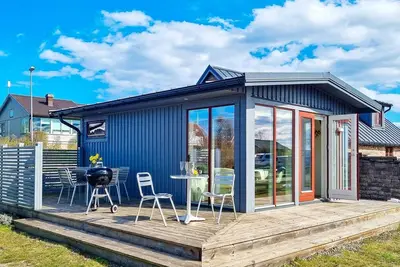 Image de Maison de vacances pour 3 a LÖTTORP-By Traum