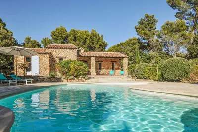 Image de Superbe maison de 6 chambres à Aups