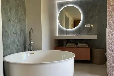 Image de Casaceccu, Casa D’Estate. Logement de standing, piscine privée