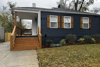 Image de Ron'S House: Cozy & Charming in Revitalizing Area